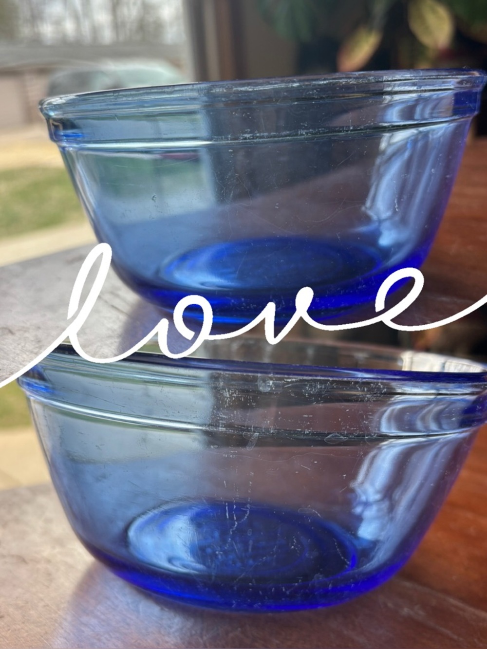 vintage Anchor Hocking cobalt blue glass mixing bowls set of 2